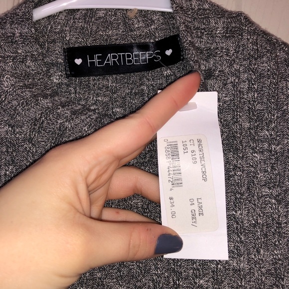 Gray Vanilla Sky Short sleeve Crop Top - Picture 3 of 3